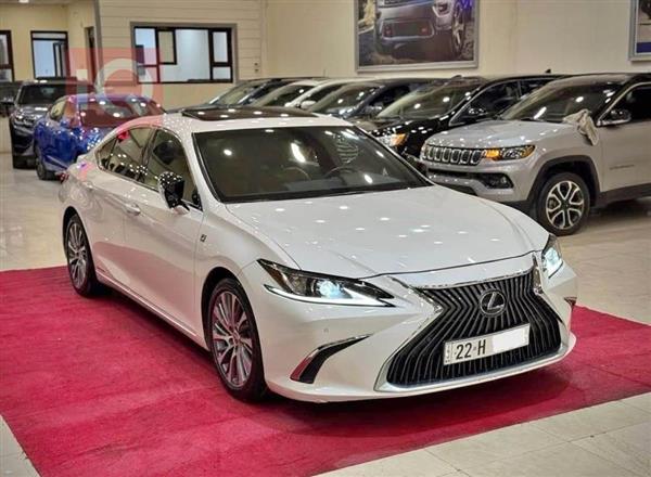 Lexus ES 2021 for sale in Iraq - Erbil
